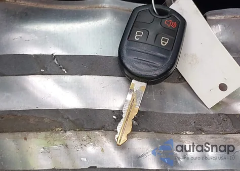 2011 Ford F-250 Xl из США, поврежденный, VIN 1FT7W2BT7BEC06468